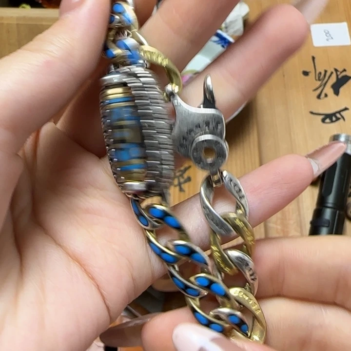 吴***龙如图所示所拍即所得