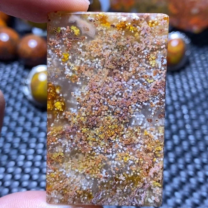 玛瑙/玉髓颈饰未镶嵌金*