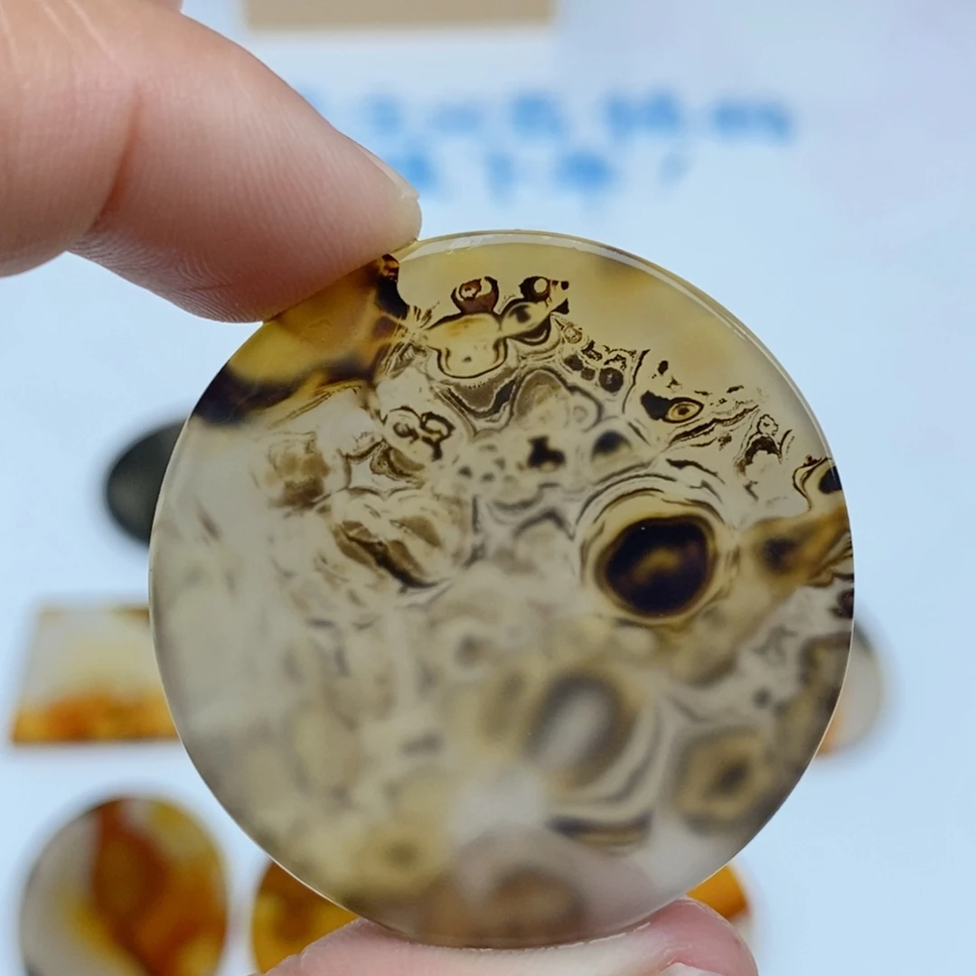 玛瑙/玉髓未镶嵌珠宝半成品