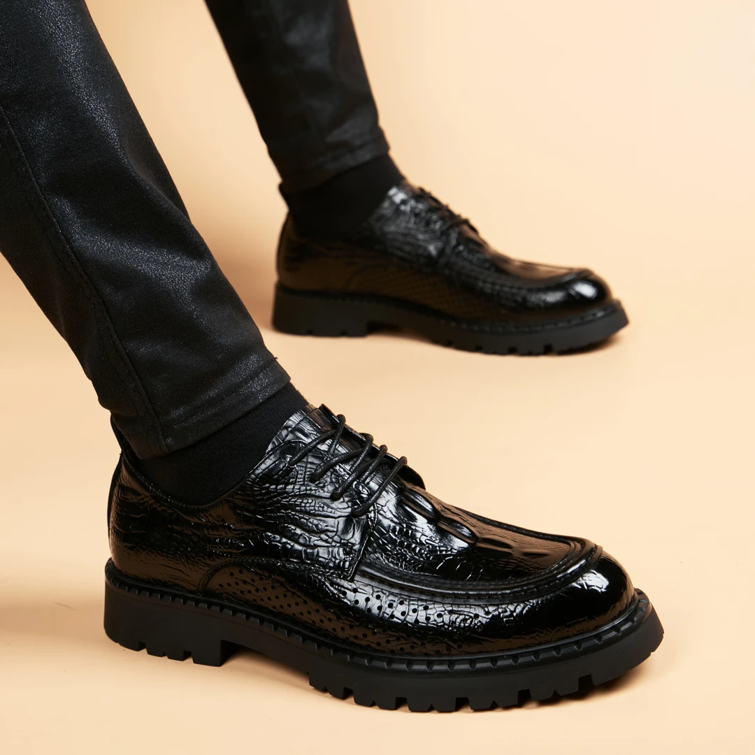 新款男士德比鞋夏季透气厚底增高皮鞋2025商务休闲镂空英伦风鞋子