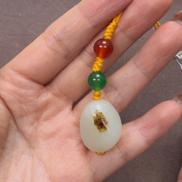 未镶嵌和田玉挂件