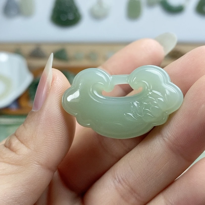 【闪购商品】颈饰未镶嵌和田玉