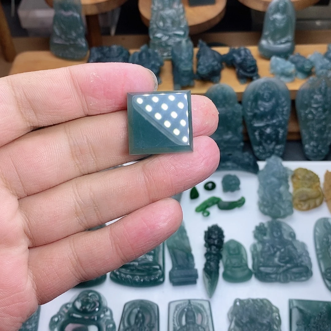 定制翡翠未镶嵌无事牌