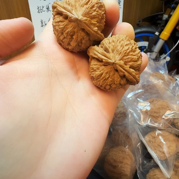 桃核吊坠39尺三角白