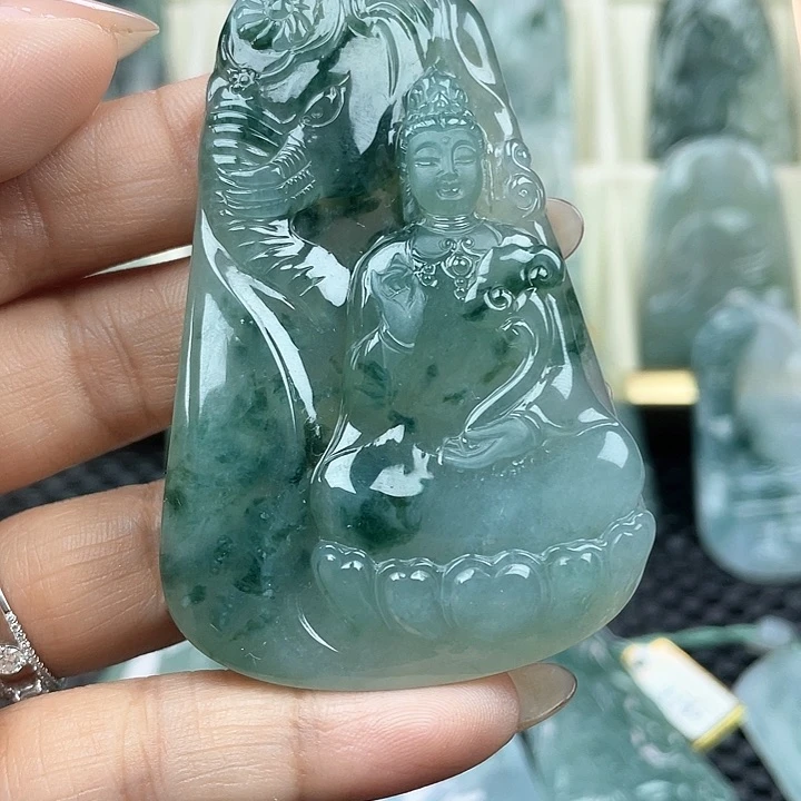 颈饰未镶嵌翡翠吴*天然翡翠A货普贤菩萨