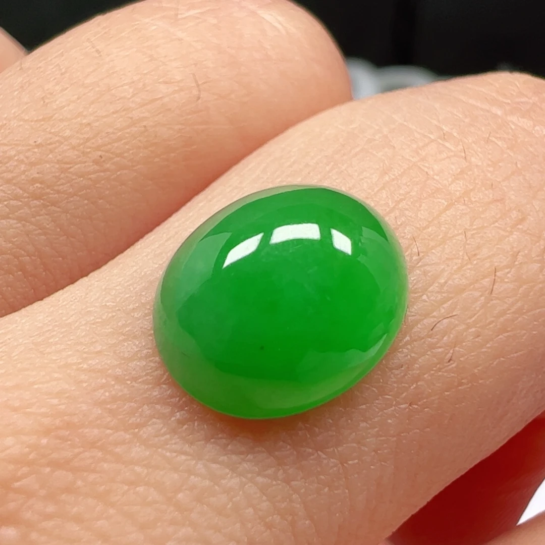 未镶嵌翡翠耳饰蛋面有纹