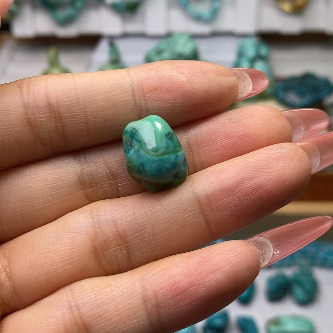 未镶嵌绿松石手链未**呀