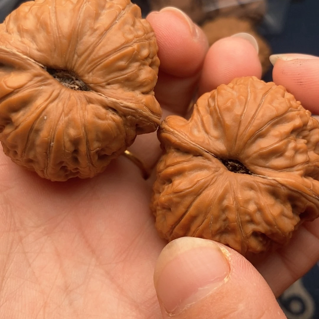 文玩核桃吊坠悠****园45元宝