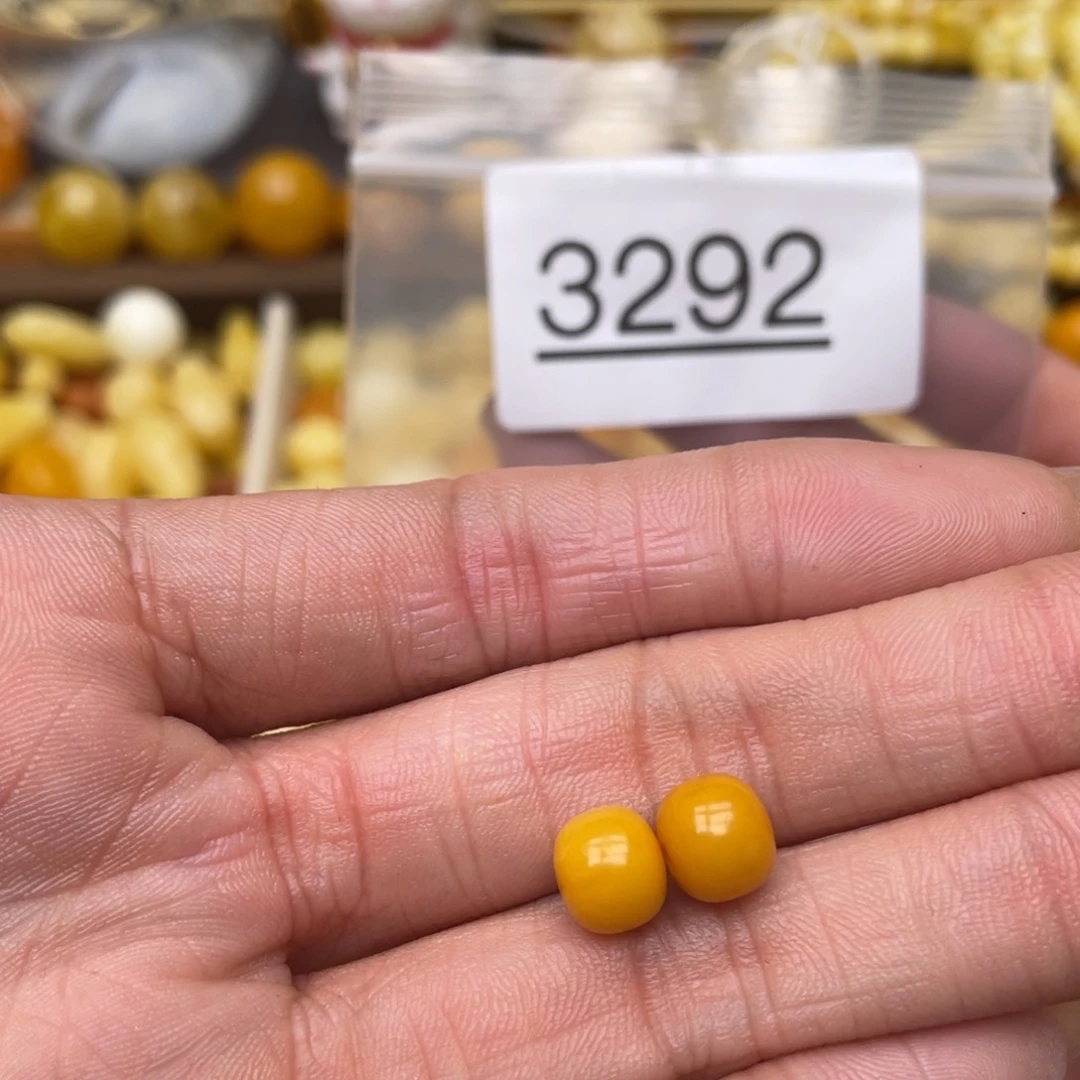 蜜蜡珠宝奇石未镶嵌8.2