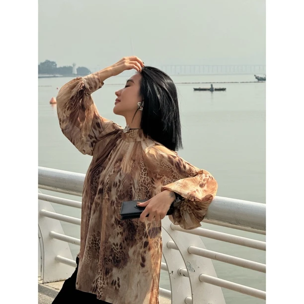 【妙妙精选】HUANGNAJI野性魅力-小众时尚气质露肩豹纹上衣1160