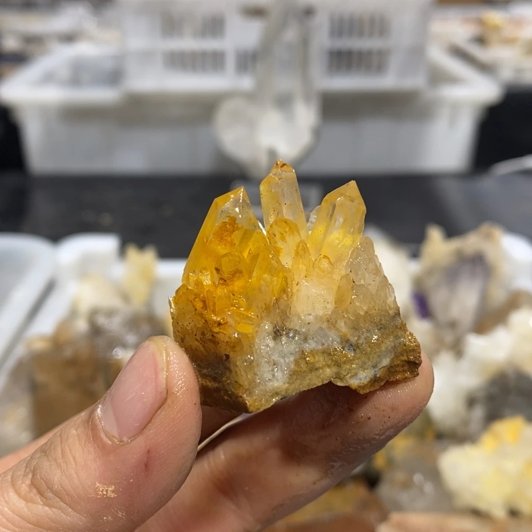 水晶水晶、水晶、水晶未镶嵌