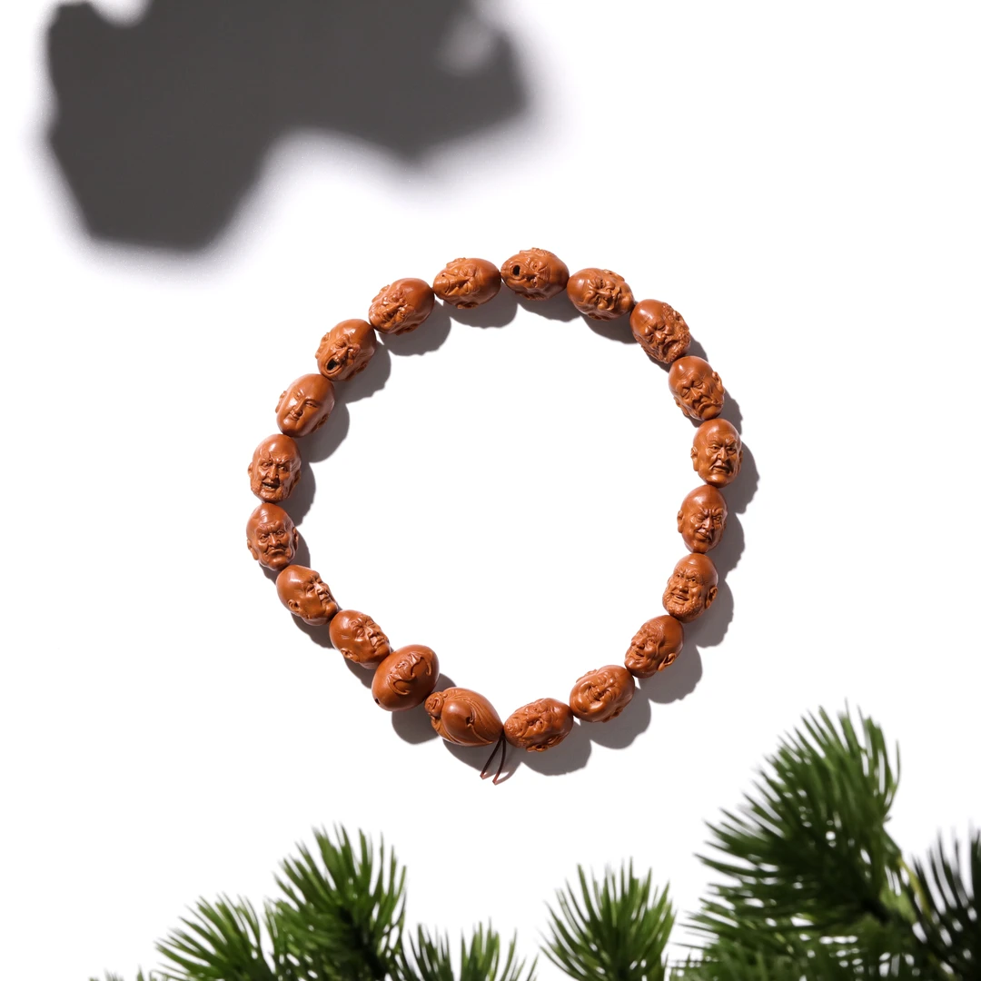 【青崖】单面十八罗汉橄榄核雕约12mm25g左右 Y250214-03