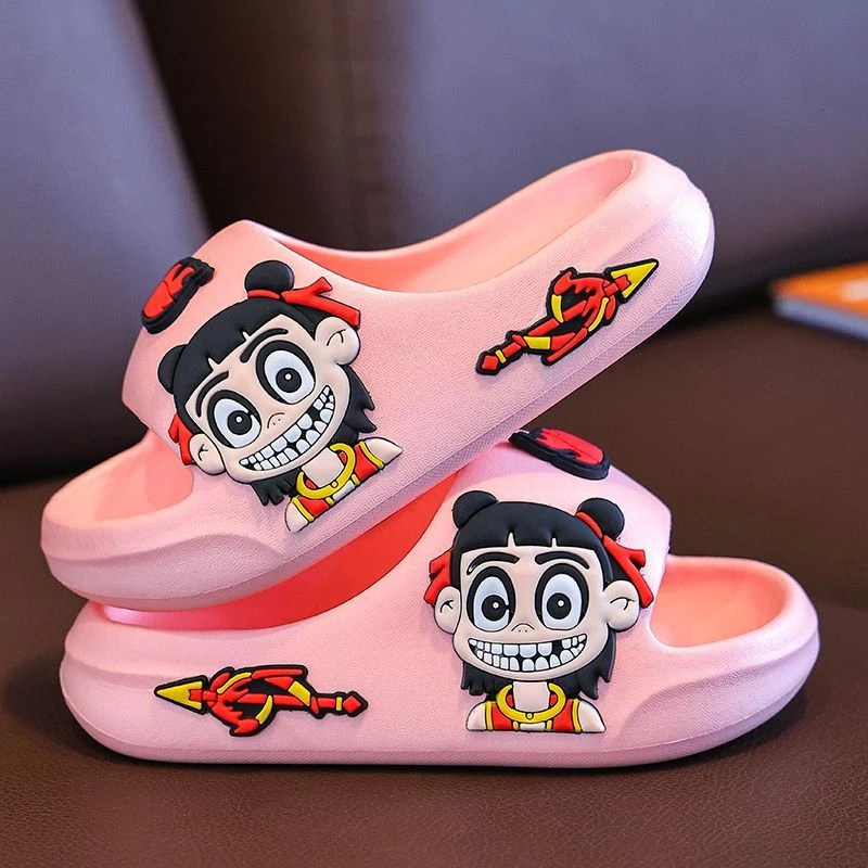 夏季男女童哪吒凉拖鞋超软防滑居家浴室儿童宝宝透气鞋
