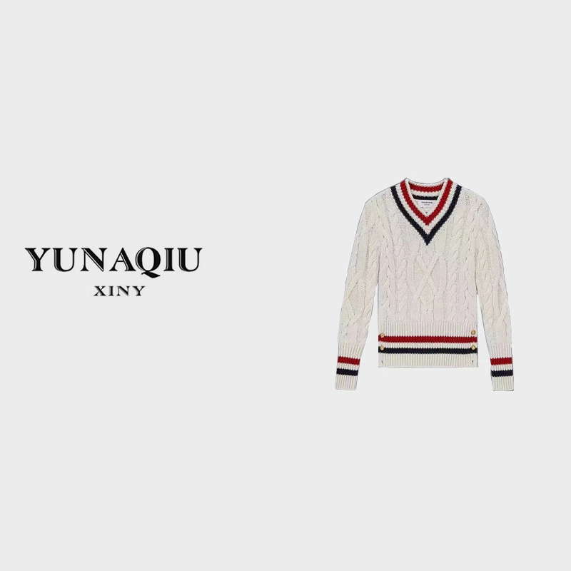 YUNAQIU 秋冬经典时尚宽松百搭拼色长袖针织衫圆领上衣-8697