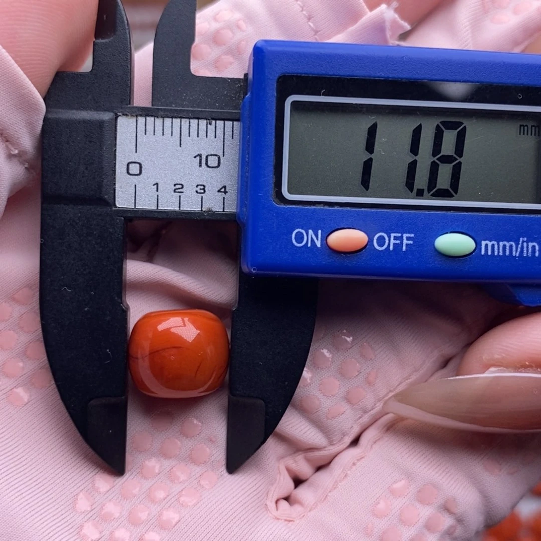 南红玛瑙配饰未镶嵌小微瑕