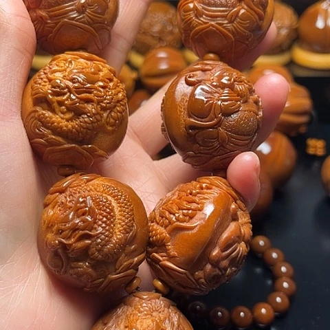 龍***舞橄榄核手串/手链龙财