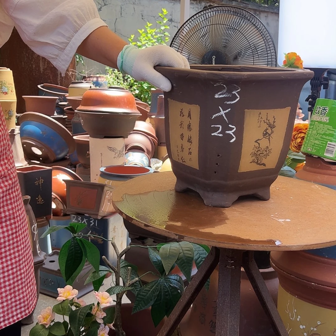23黄切角四方花盆花盆花盆