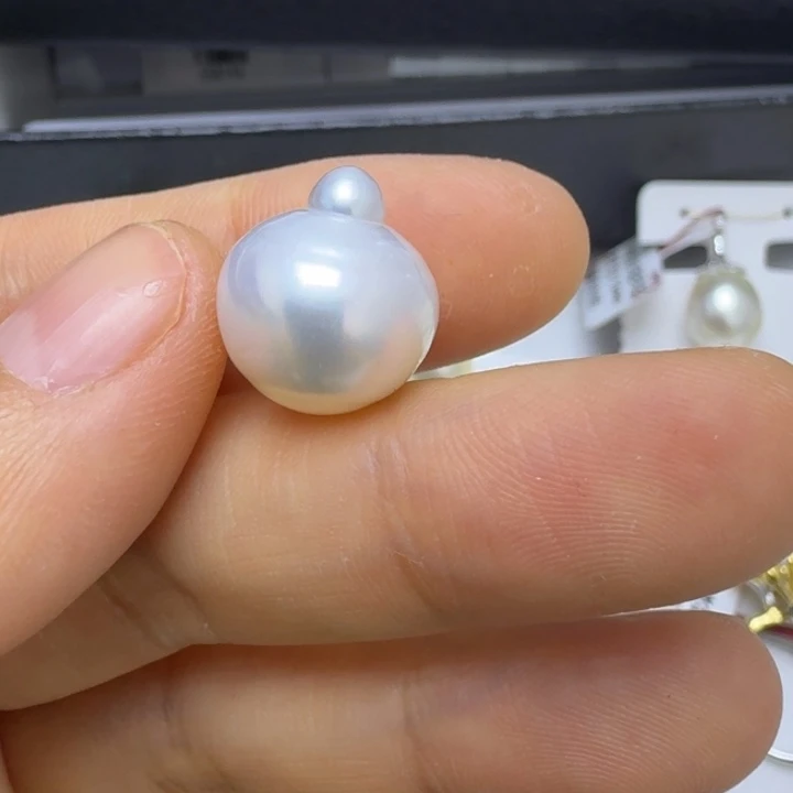 *****未镶嵌颈饰海水珍珠