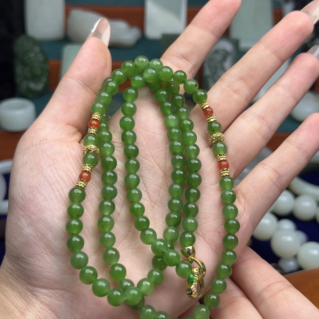 颈饰未镶嵌和田玉