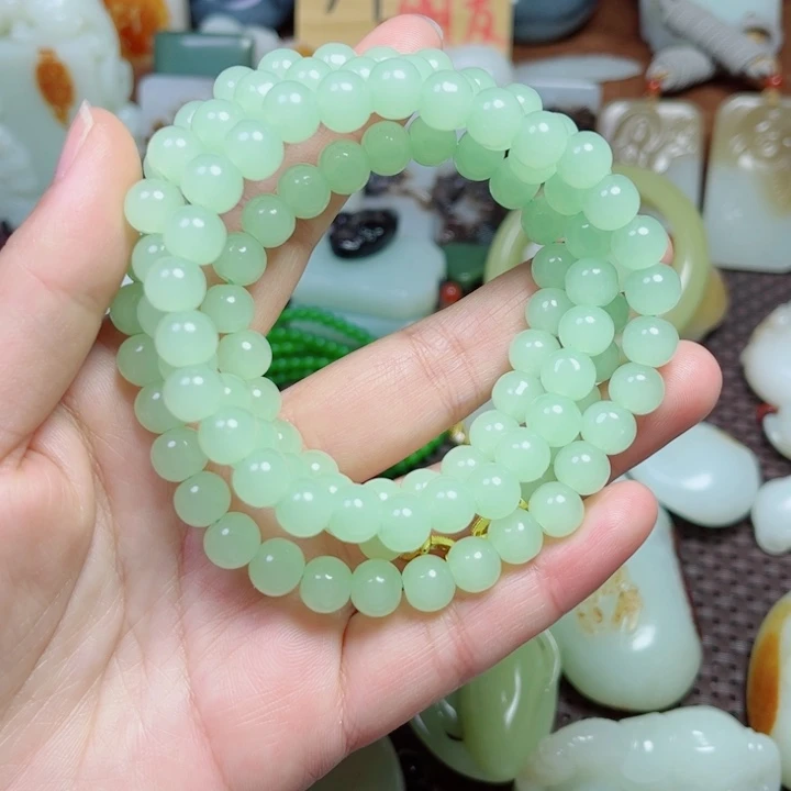 和田玉未镶嵌车挂