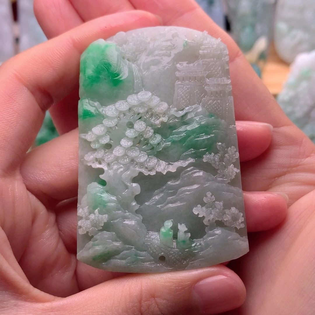 定制翡翠未镶嵌山水