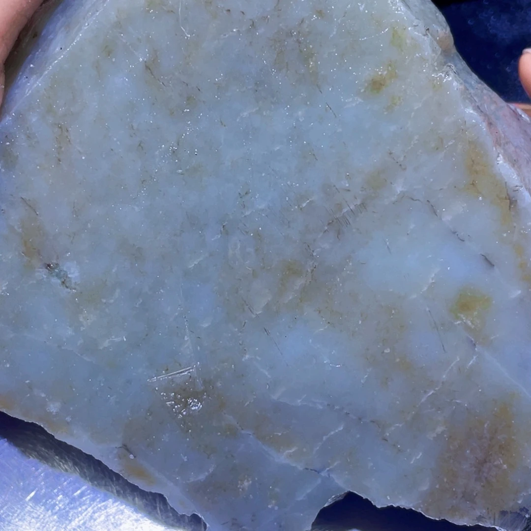 未镶嵌和田玉（糖玉）珠宝半成品