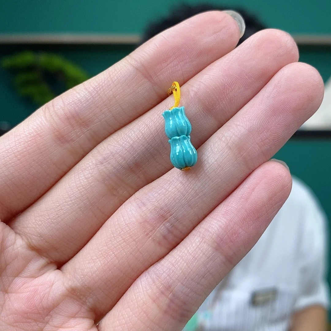 未镶嵌绿松石珠宝奇石