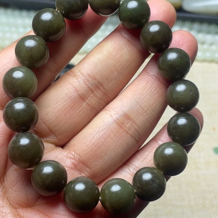 和田玉未镶嵌珠宝半成品