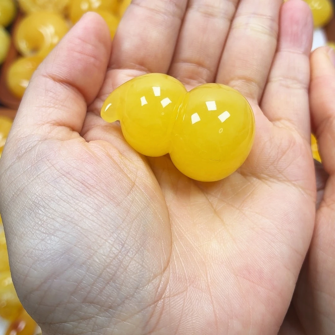 蜜蜡未镶嵌颈饰焦皮浓蜡妖花葫芦