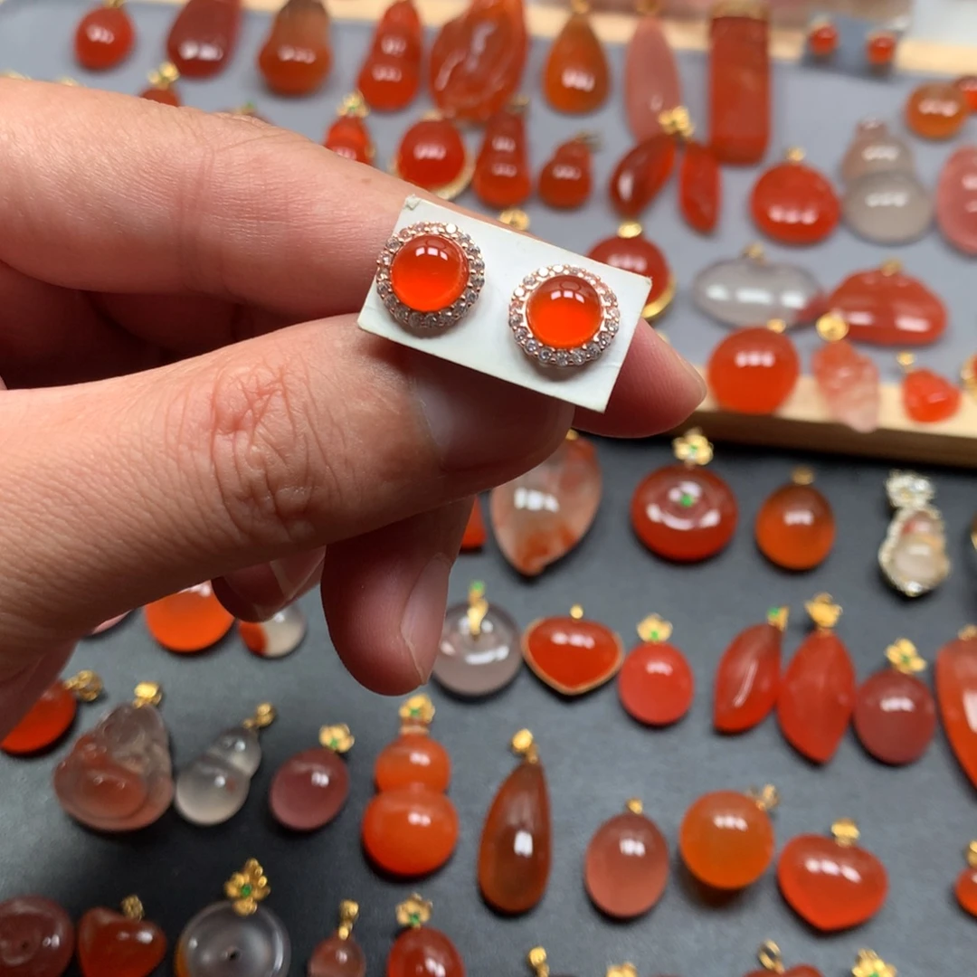 南红玛瑙未镶嵌项链