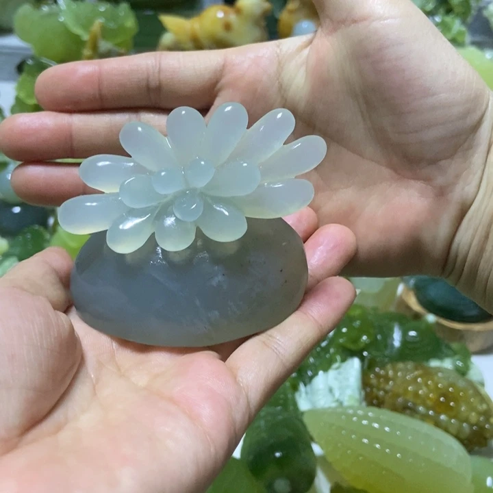 【闪购商品】未镶嵌蛇纹石玉把件
