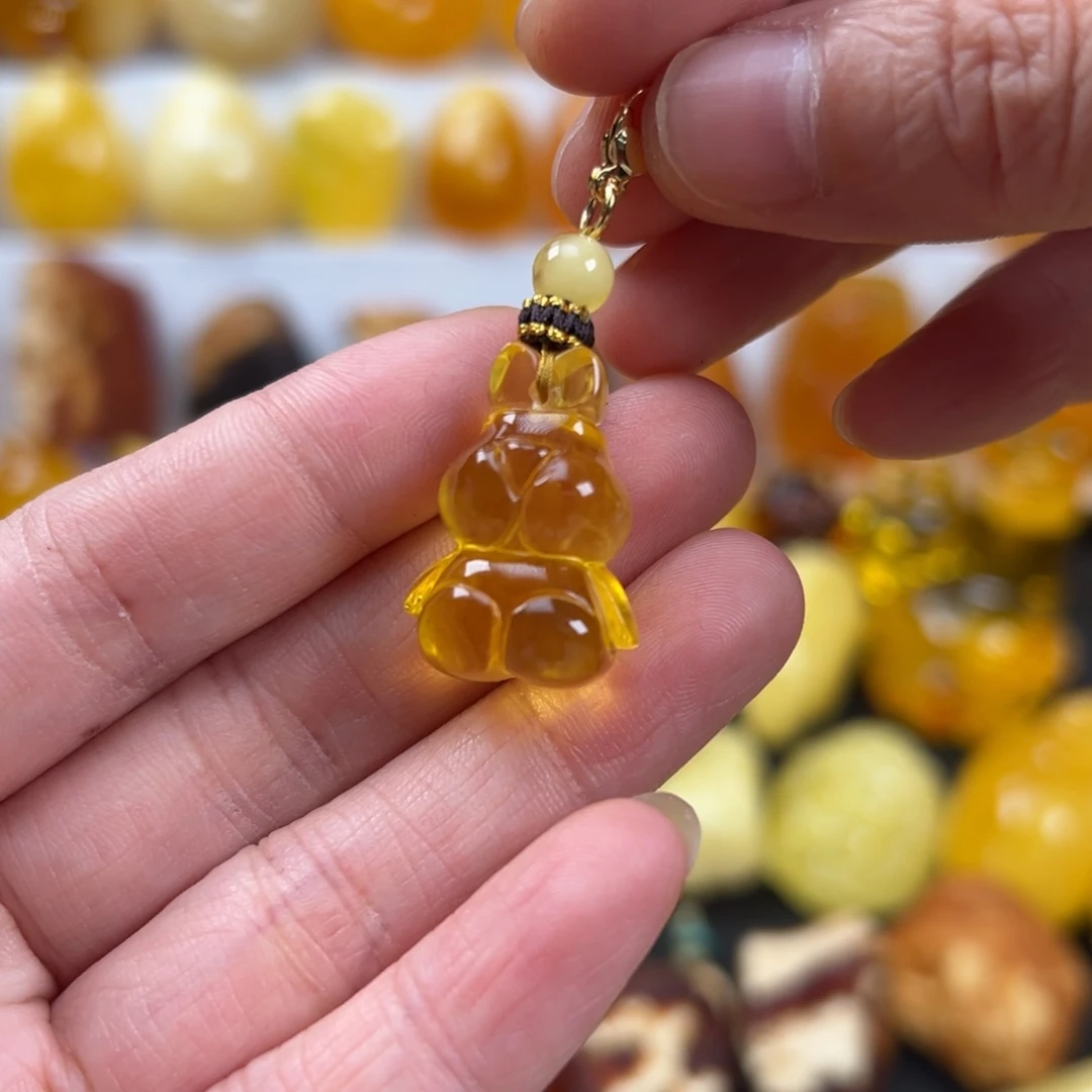 蜜蜡未镶嵌颈饰蜜蜡