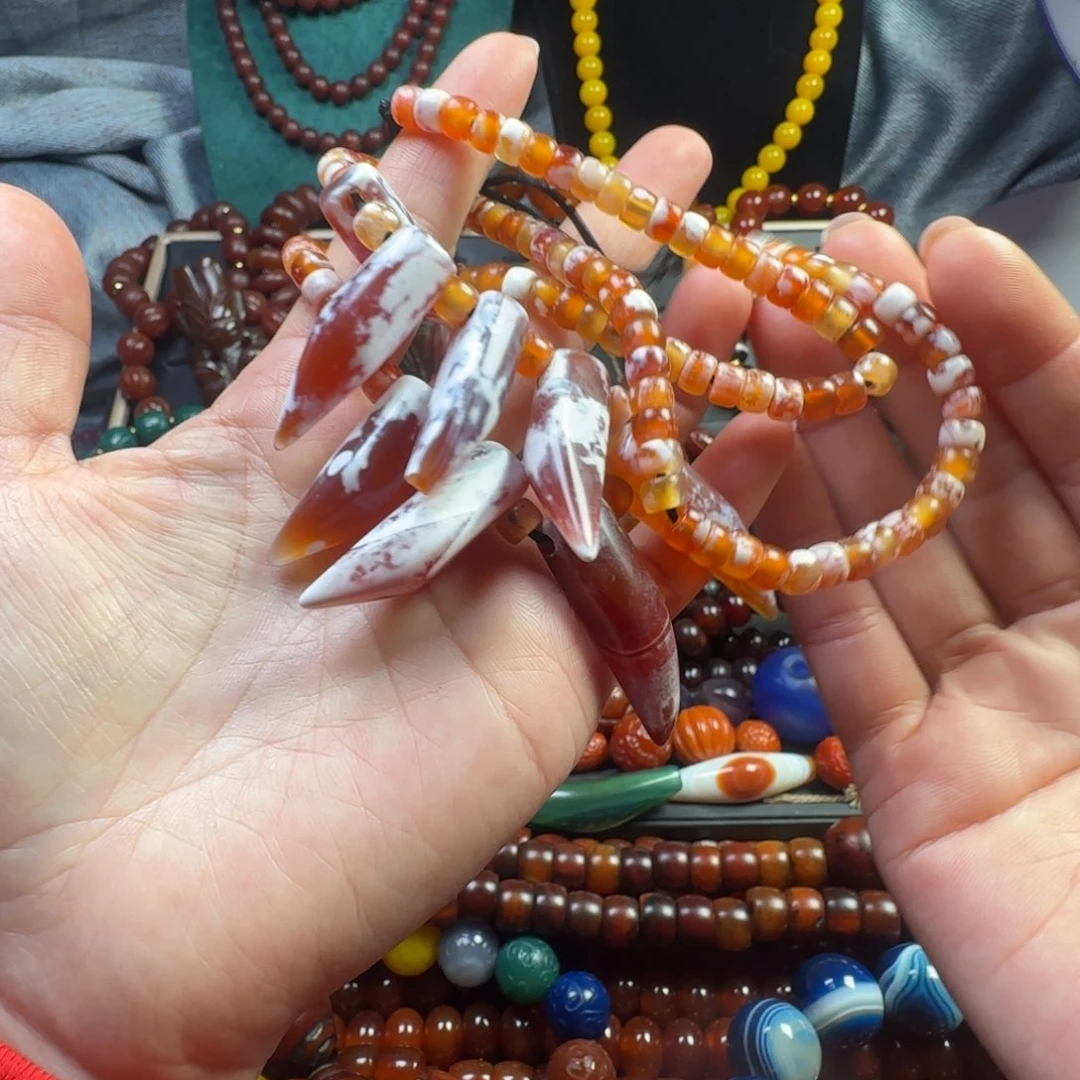 未镶嵌颈饰玛瑙/玉髓