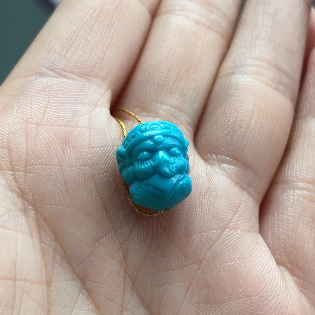 绿松石未镶嵌颈饰