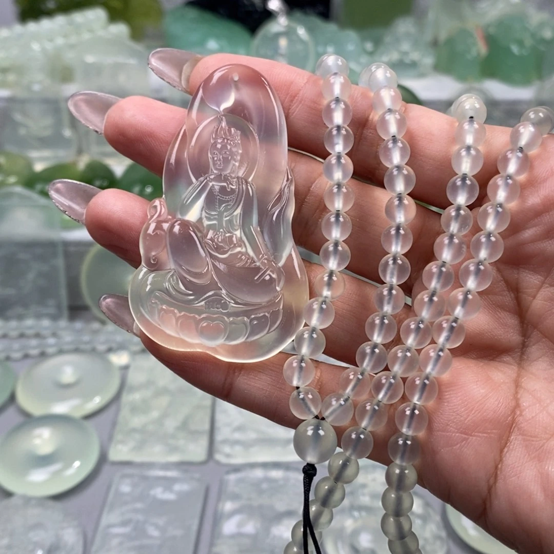 沉***！未镶嵌蛇纹石玉颈饰