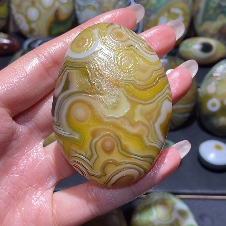 【闪购商品】未镶嵌玛瑙/玉髓珠宝奇石t