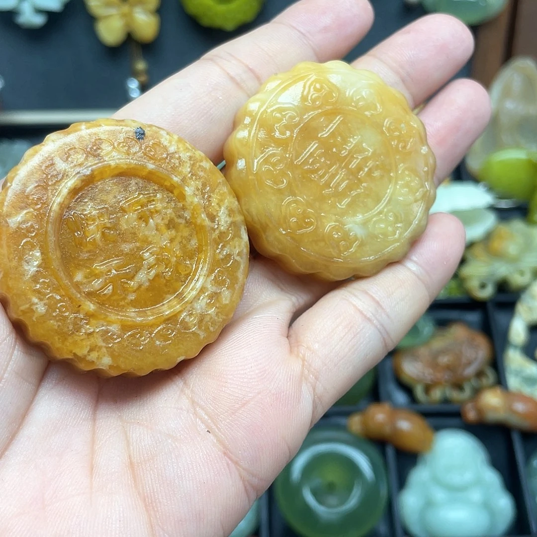 未镶嵌蛇纹石玉颈饰