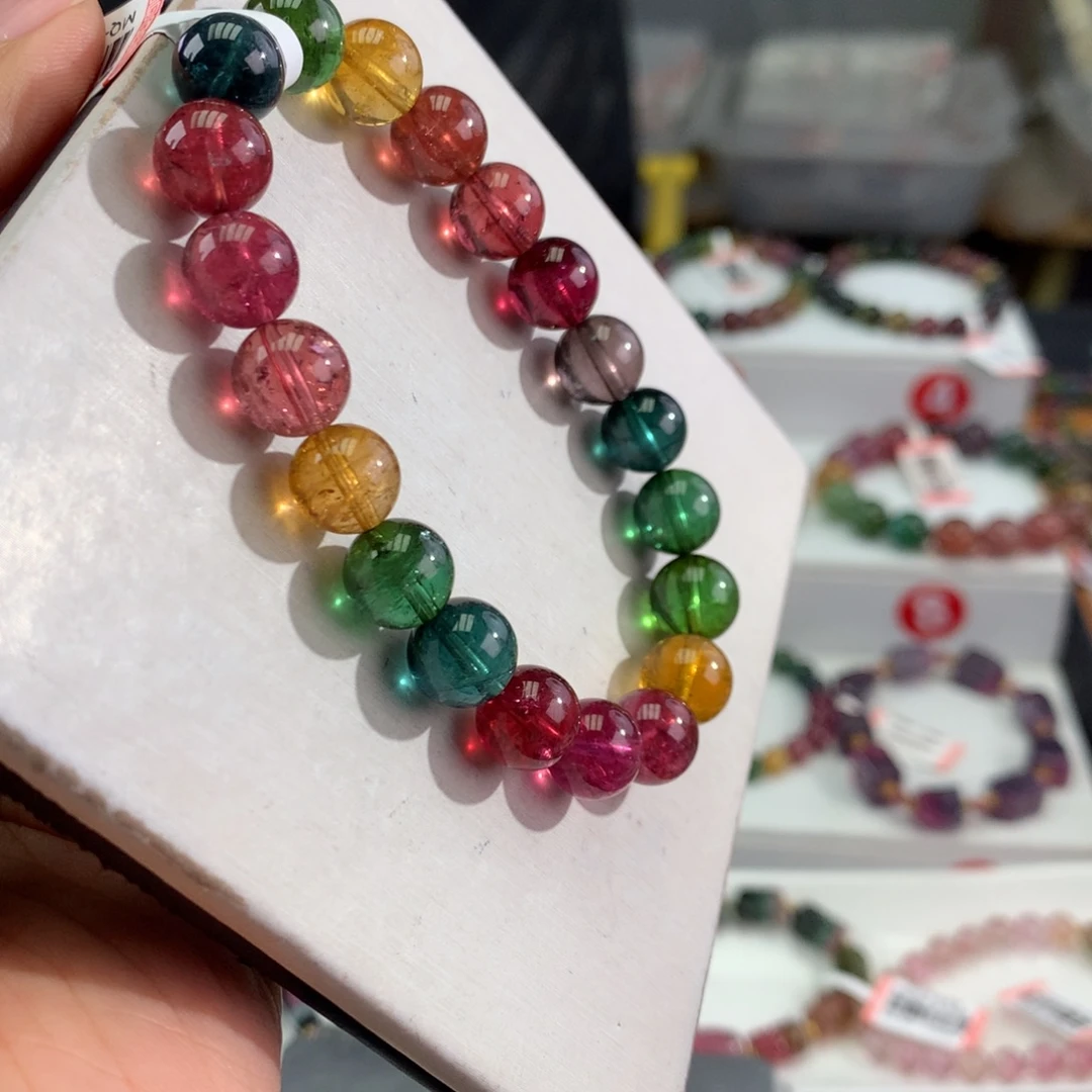 未镶嵌碧玺手链