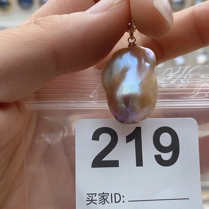 未镶嵌天然珍珠。  漏 漏 漏淡水珍珠