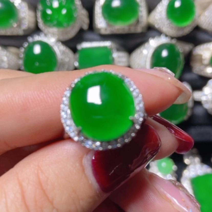 【闪购商品】翡翠未镶嵌颈饰翡翠