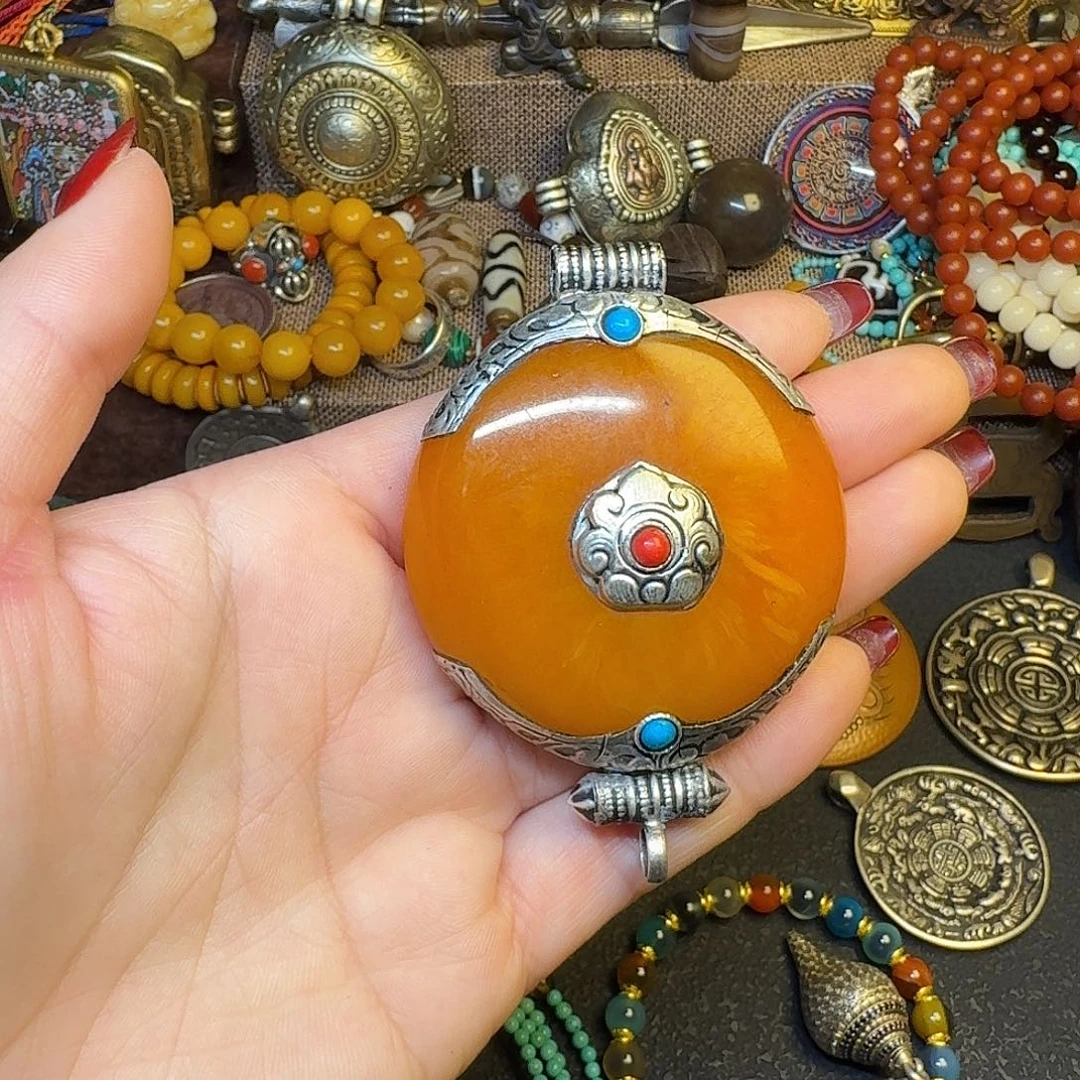 泥塑扎西德勒9999