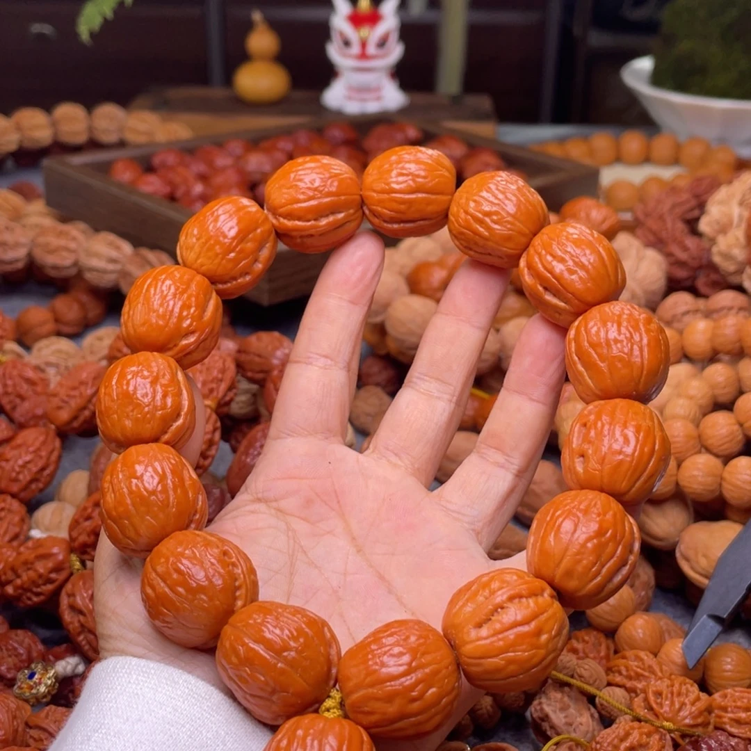 立***7文玩核桃吊坠秋子