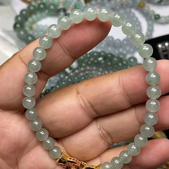 定制翡翠未镶嵌毛货需要抛光请慎拍