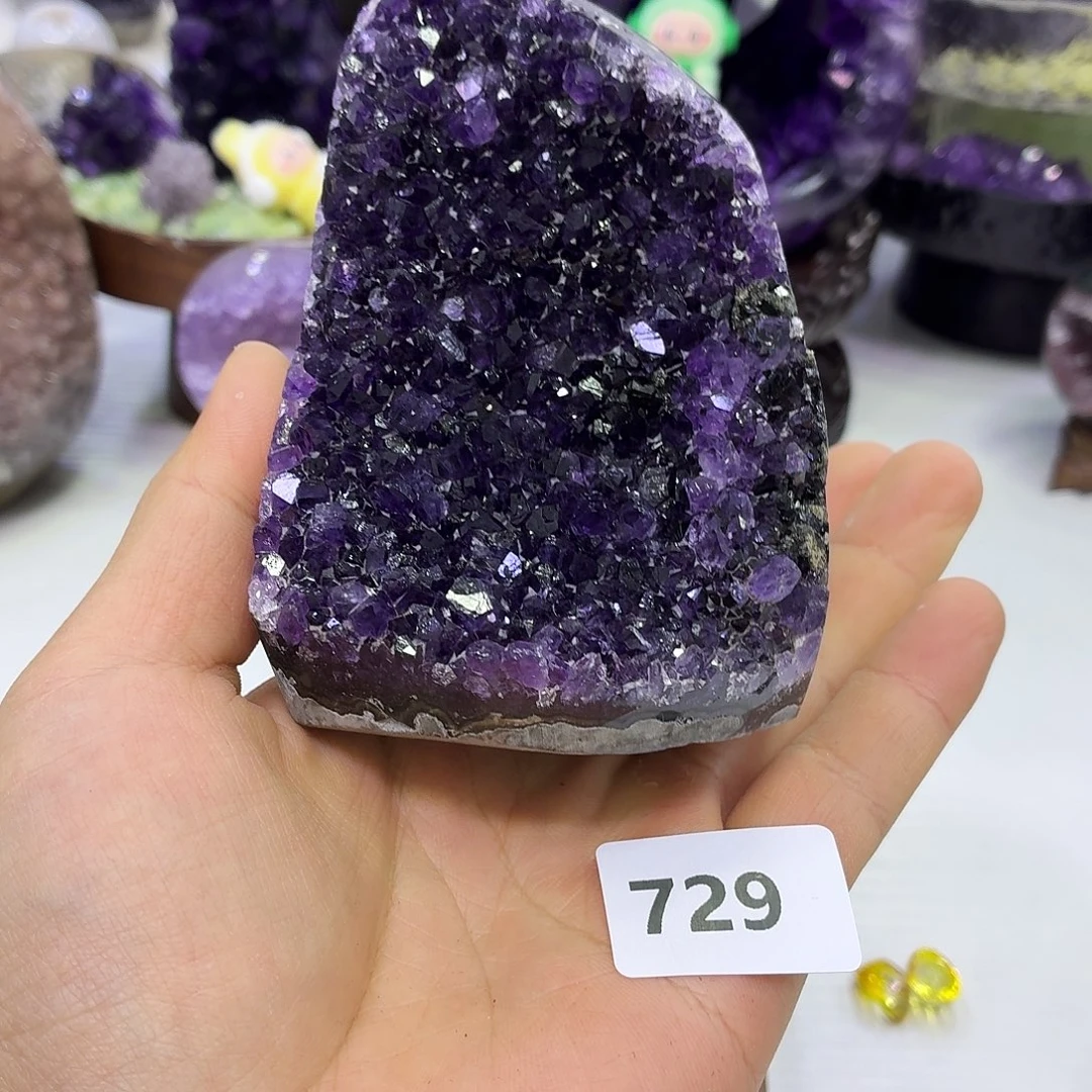 水晶未镶嵌大型摆件（非配饰）