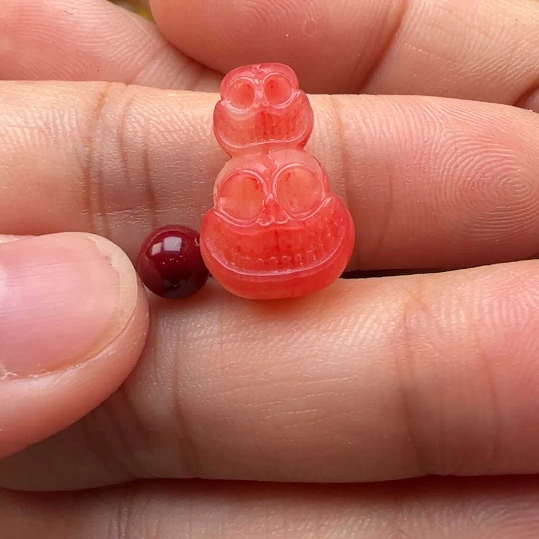 南红玛瑙未镶嵌颈饰