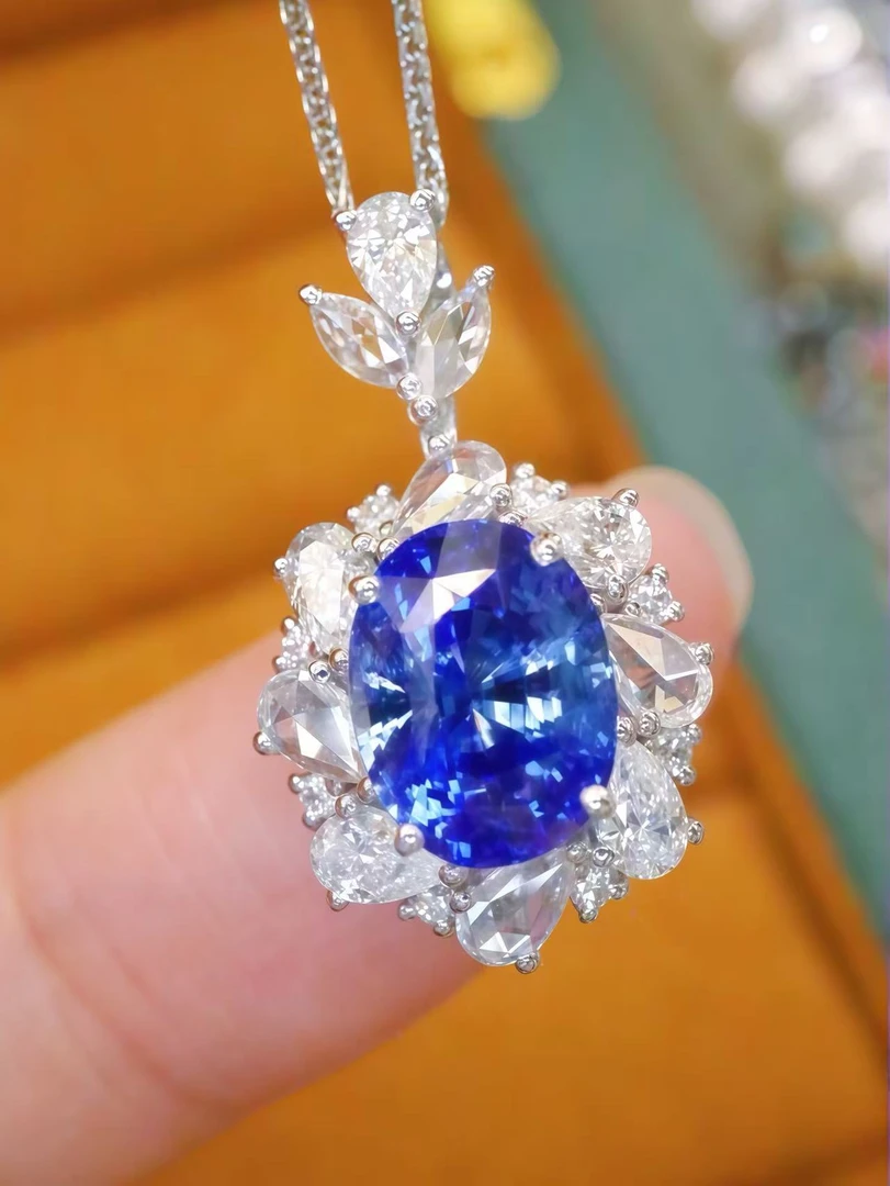18K金皇家蓝宝石吊坠主石3.05ct-WJ78400