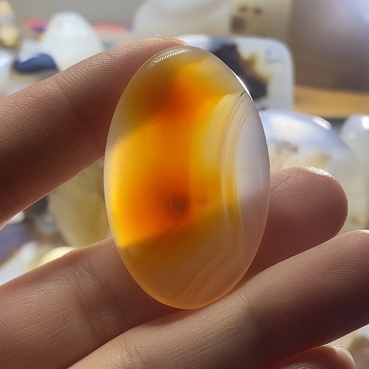 未镶嵌颈饰玛瑙/玉髓啊*
