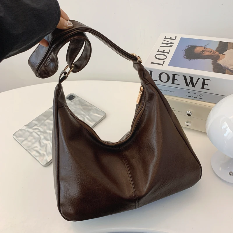 2025新款大容量单肩包斜挎包托特包软皮大包包女包手提包复古百搭