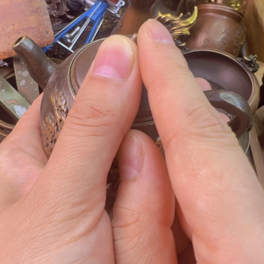 原矿风磨铜山水壶