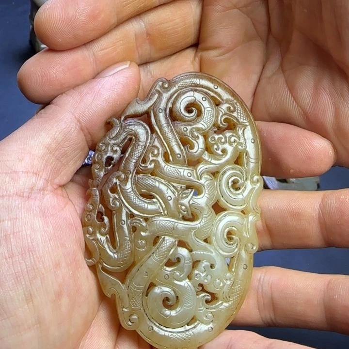 若***兰和田玉未镶嵌挂件